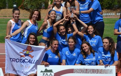 El equipo femenino asciende a 1ª división andaluza y el equipo masculino acaba 8º