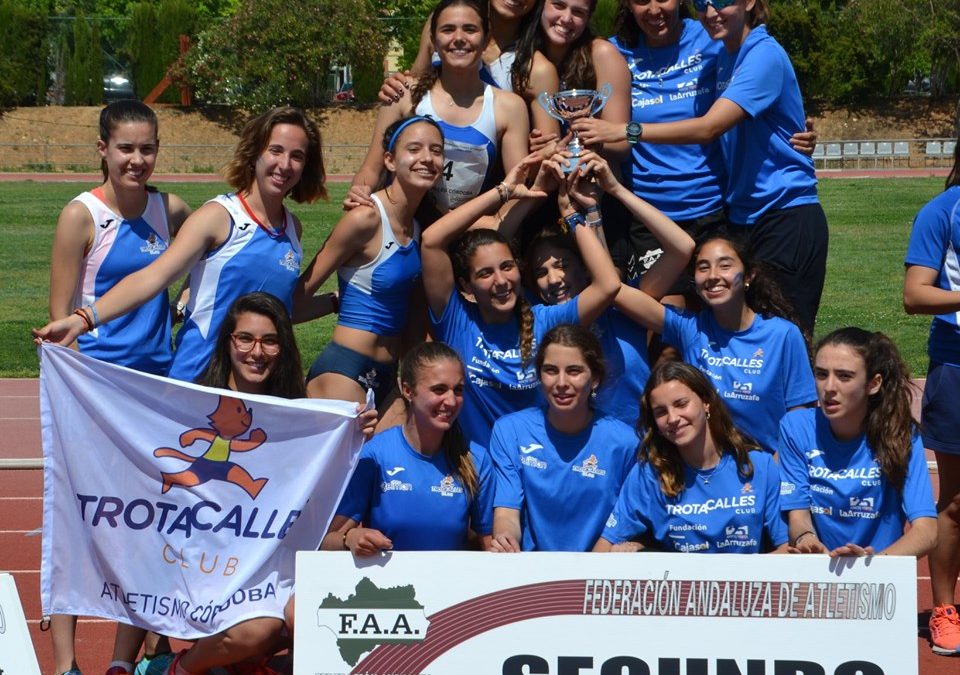 El equipo femenino asciende a 1ª división andaluza y el equipo masculino acaba 8º